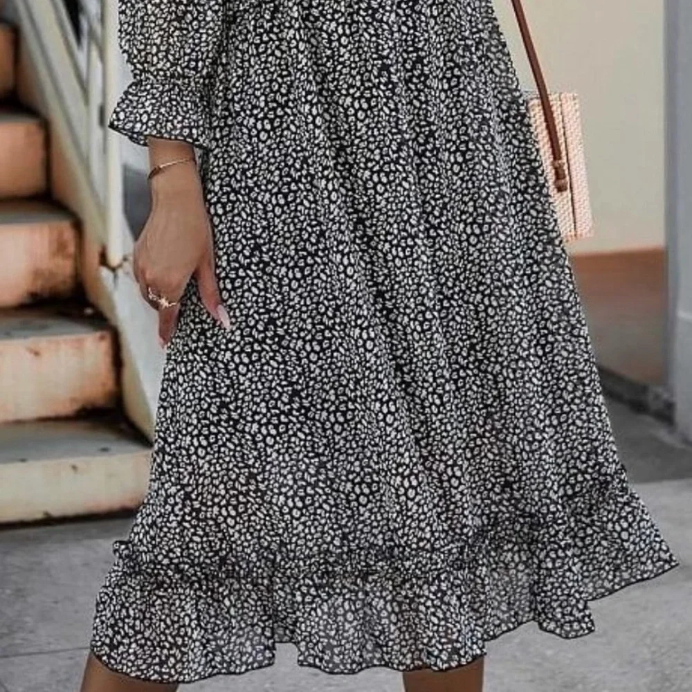 FLORAL PRINT RUFFLE MIDI DRESS - BLACK - Picture 3 of 4